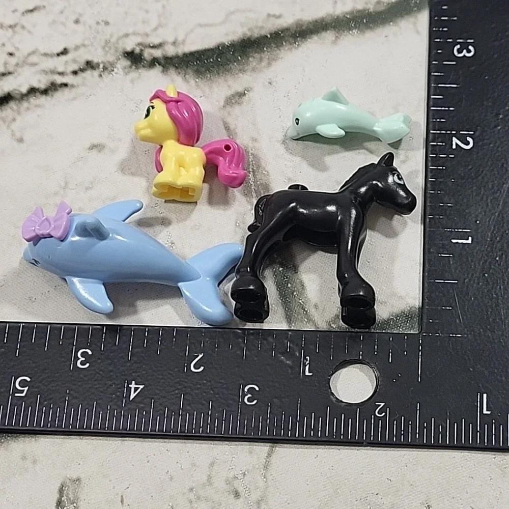 LEGO Mini Figs Figures Animals Dolphins Horse‎ Colt Pony MLP Lot Of 4 Pieces
